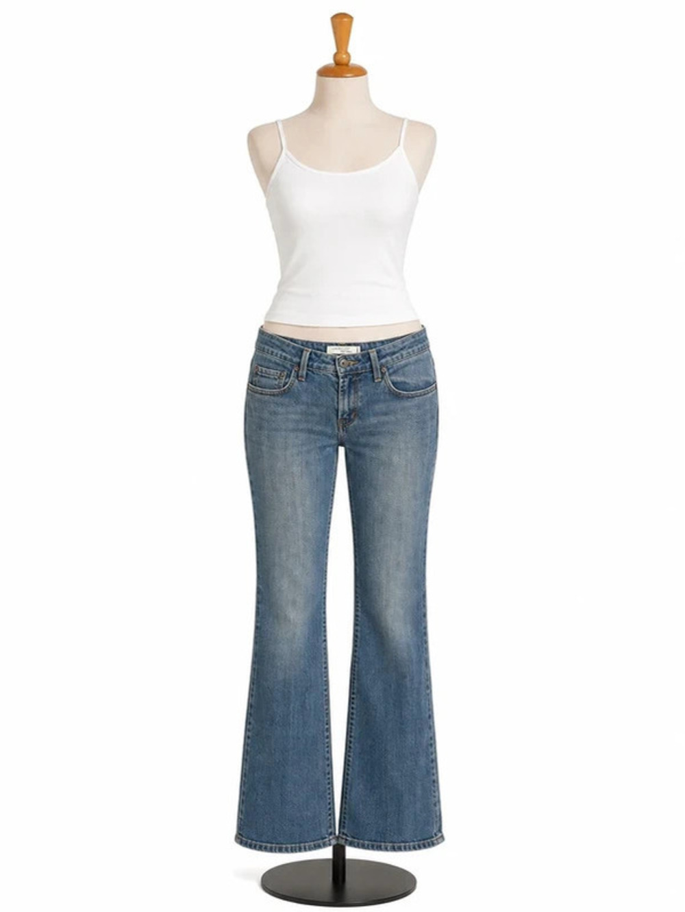 Levi’s 545 Low Boot Cut Jeans Women’s Size 6 Medium Wash Y2K 2009 Low Rise